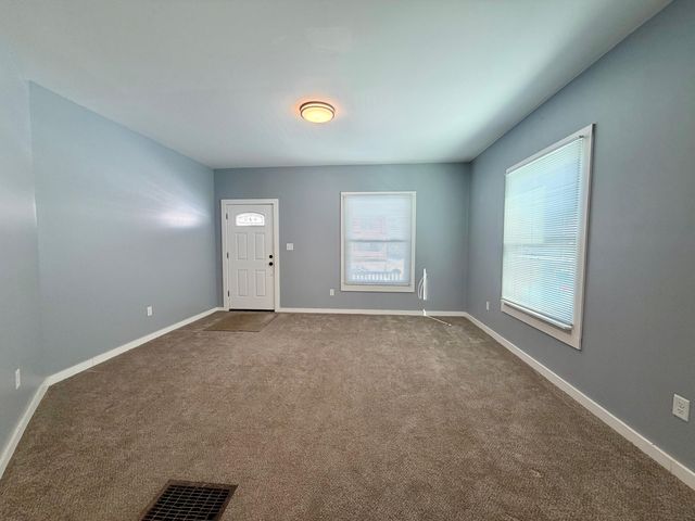 469 E Cecil Street 469 E Cecil Street, Springfield, OH 45503