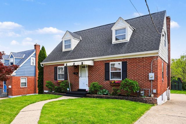 26 Pine Hill Drive, Crestview, KY 41076