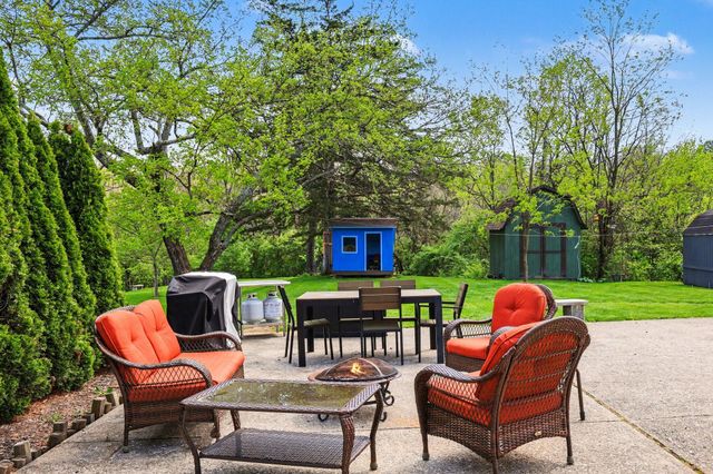 26 Pine Hill Drive, Crestview, KY 41076