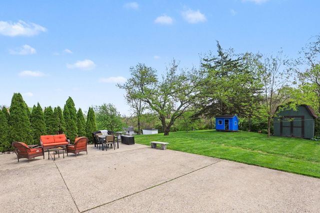 26 Pine Hill Drive, Crestview, KY 41076