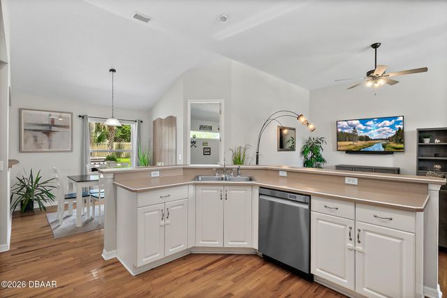 4 Traceway Court, Ormond Beach, FL 32174