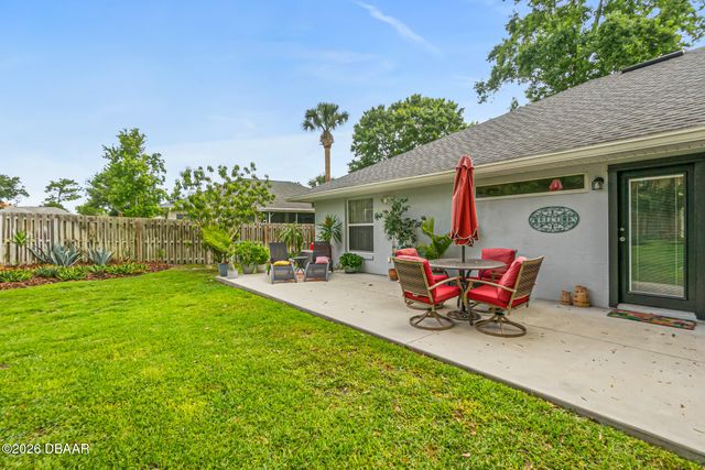 4 Traceway Court, Ormond Beach, FL 32174