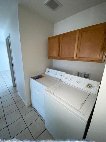 2635 Idalia Avenue A, El Paso, TX 79930