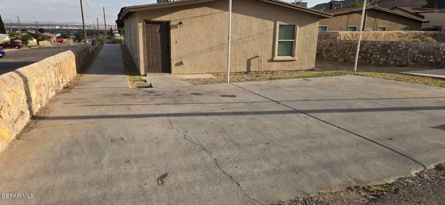 2635 Idalia Avenue A, El Paso, TX 79930