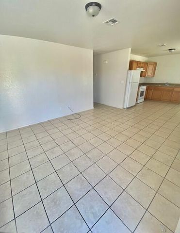 2635 Idalia Avenue A, El Paso, TX 79930