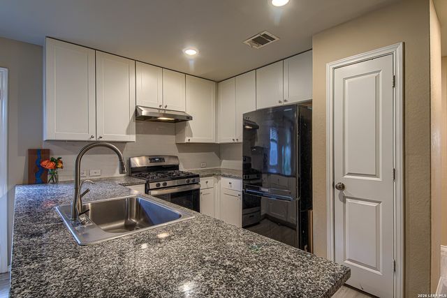 7111 CULTIVATOR WAY, San Antonio, TX 78252