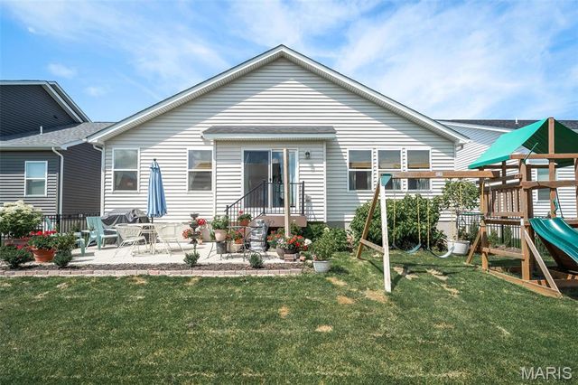 3264 River Breeze Court, St Charles, MO 63301