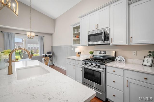 3264 River Breeze Court, St Charles, MO 63301