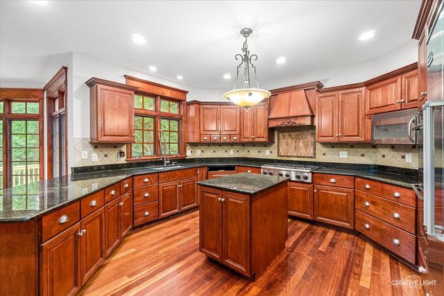 753 Fir Court, Yorkville, IL 60560