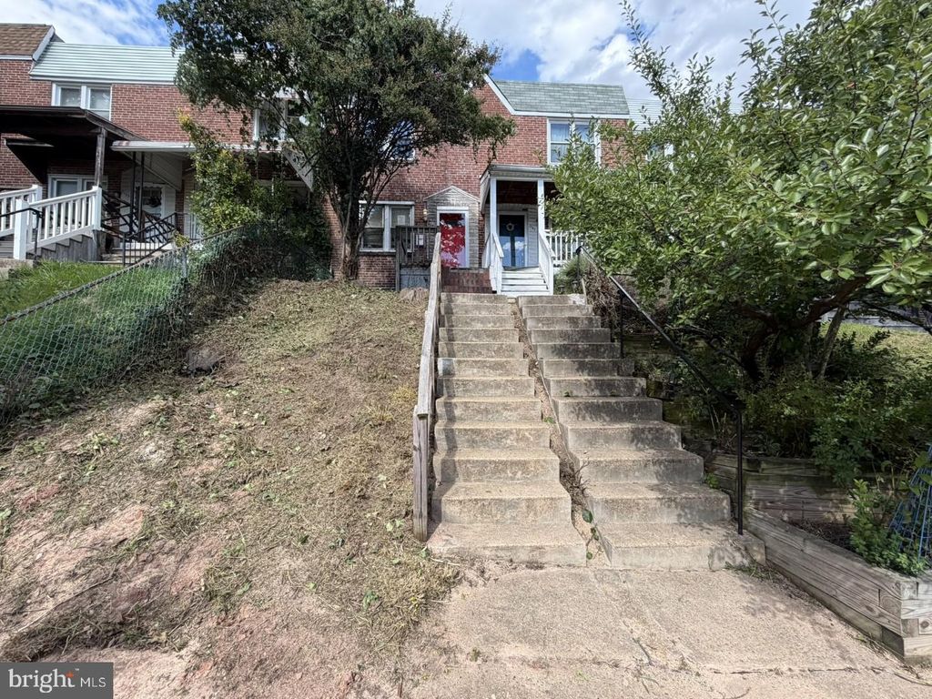 2139 WHISTLER AVE, Baltimore, MD 21230