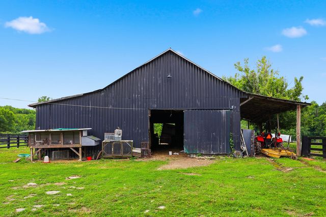 9622 Cornishville Road, Harrodsburg, KY 40330