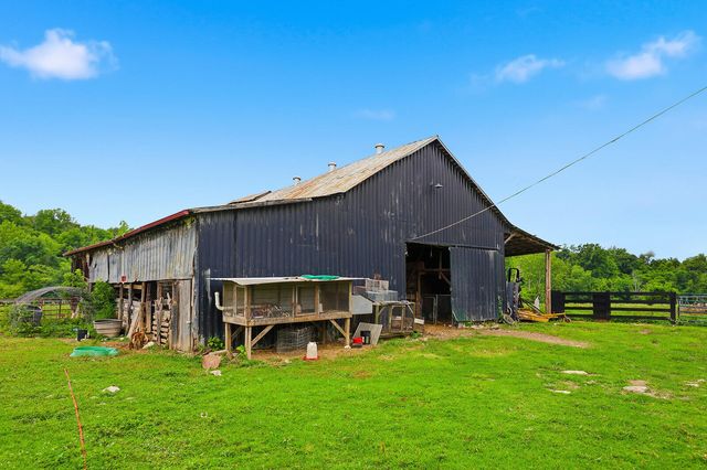 9622 Cornishville Road, Harrodsburg, KY 40330