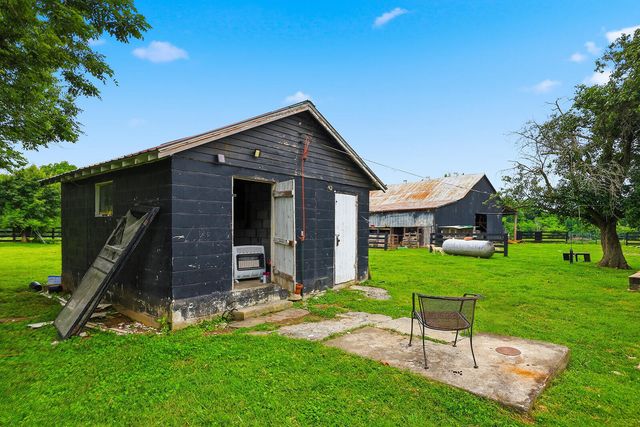 9622 Cornishville Road, Harrodsburg, KY 40330