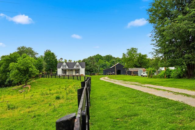 9622 Cornishville Road, Harrodsburg, KY 40330