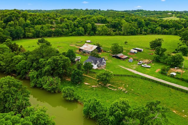 9622 Cornishville Road, Harrodsburg, KY 40330