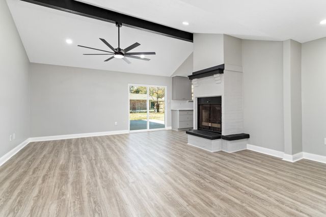 16002 Diana Lane, Houston, TX 77062