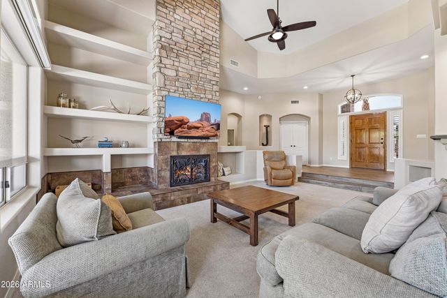 8452 W DONALD Drive, Peoria, AZ 85383