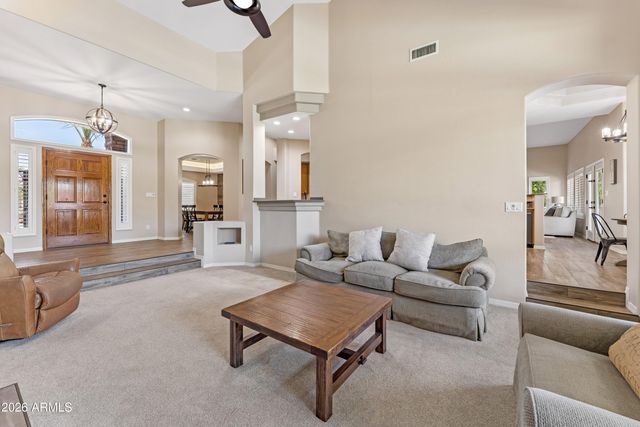 8452 W DONALD Drive, Peoria, AZ 85383
