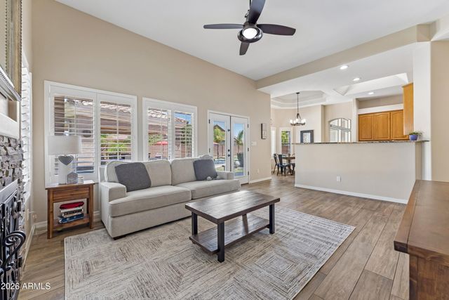 8452 W DONALD Drive, Peoria, AZ 85383