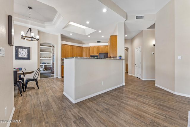 8452 W DONALD Drive, Peoria, AZ 85383