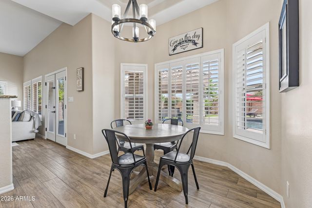 8452 W DONALD Drive, Peoria, AZ 85383