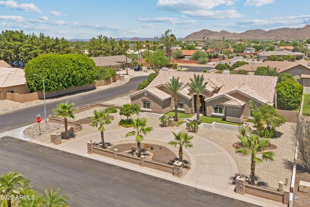 8452 W DONALD Drive, Peoria, AZ 85383