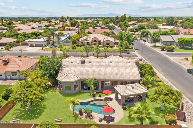 8452 W DONALD Drive, Peoria, AZ 85383
