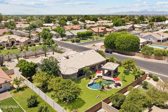8452 W DONALD Drive, Peoria, AZ 85383