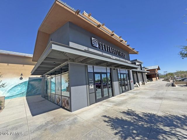 8452 W DONALD Drive, Peoria, AZ 85383