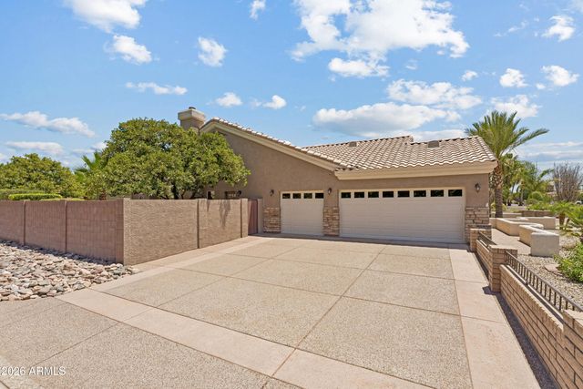 8452 W DONALD Drive, Peoria, AZ 85383