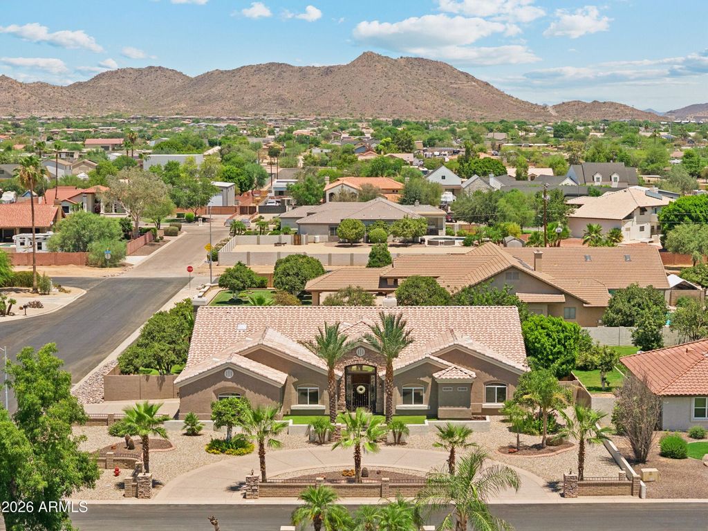 8452 W DONALD Drive, Peoria, AZ 85383 — photo 4
