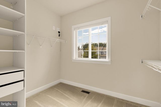 6688 MUIR DR, Haymarket, VA 20169