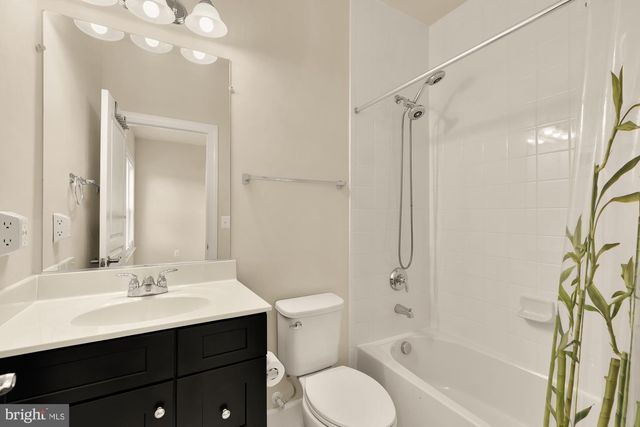 6688 MUIR DR, Haymarket, VA 20169