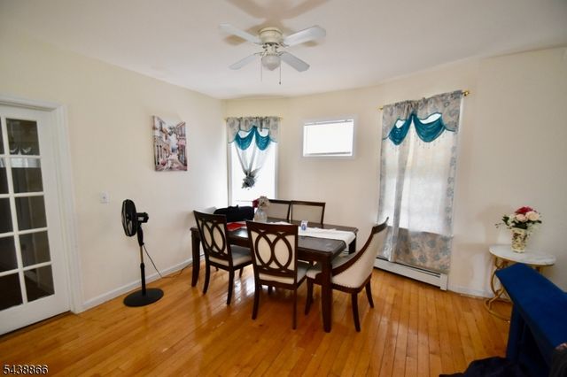 180 N 16Th St, East Orange City, NJ 07017