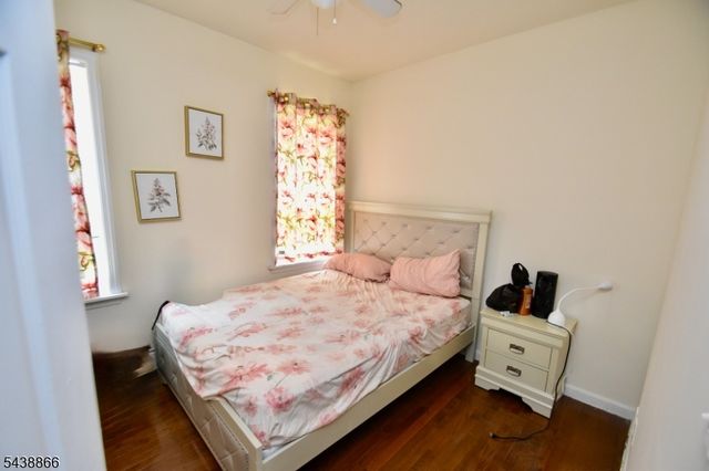 180 N 16Th St, East Orange City, NJ 07017