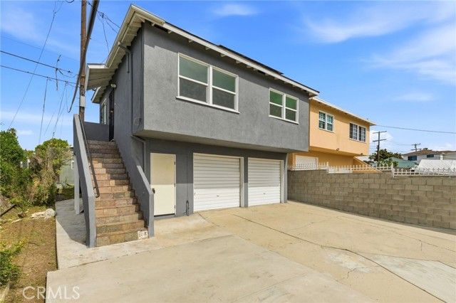 711 Stepney Street, Inglewood, CA 90302
