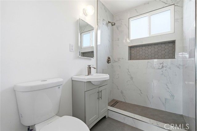 711 Stepney Street, Inglewood, CA 90302