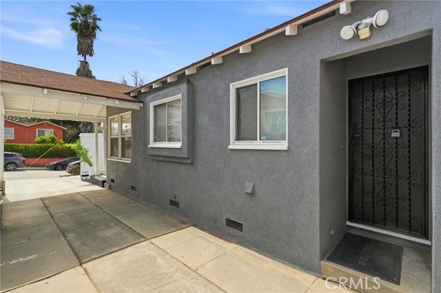 711 Stepney Street, Inglewood, CA 90302