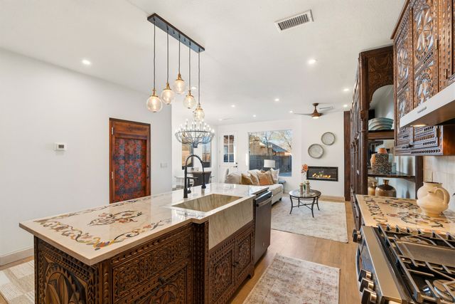 929 Shoofly Street A, Santa Fe, NM 87505