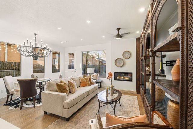 929 Shoofly Street A, Santa Fe, NM 87505