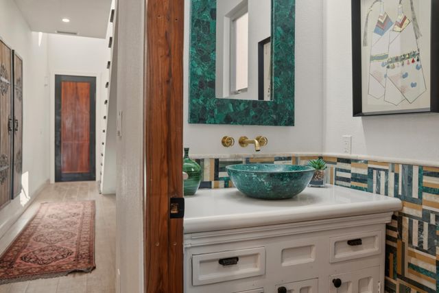 929 Shoofly Street A, Santa Fe, NM 87505