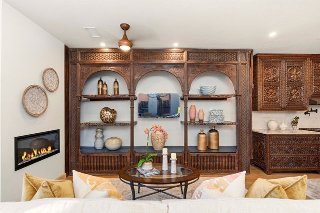 929 Shoofly Street A, Santa Fe, NM 87505