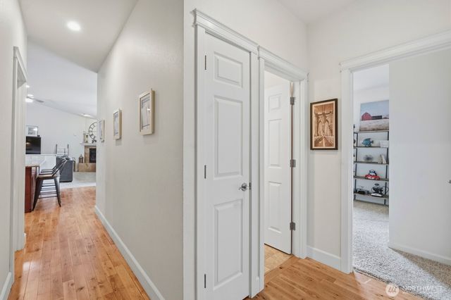 20607 26th Avenue E, Spanaway, WA 98387