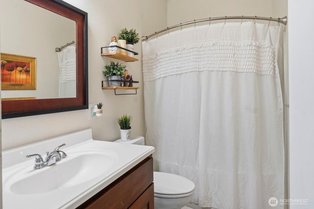 20607 26th Avenue E, Spanaway, WA 98387