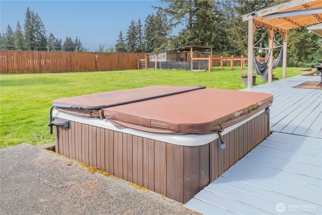 20607 26th Avenue E, Spanaway, WA 98387