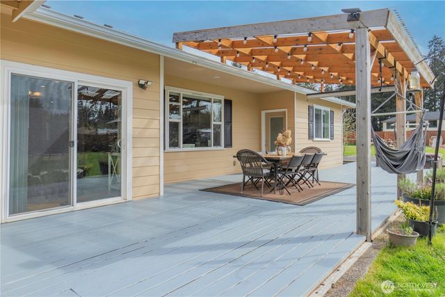 20607 26th Avenue E, Spanaway, WA 98387