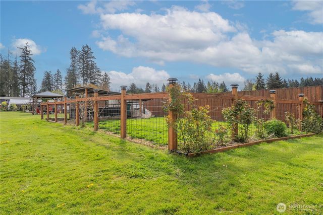 20607 26th Avenue E, Spanaway, WA 98387