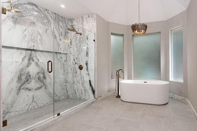 6 Misty Point, The Woodlands, TX 77380