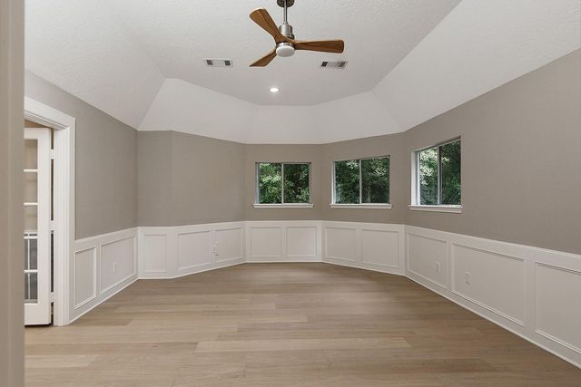 6 Misty Point, The Woodlands, TX 77380