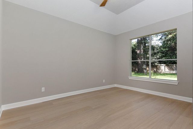6 Misty Point, The Woodlands, TX 77380